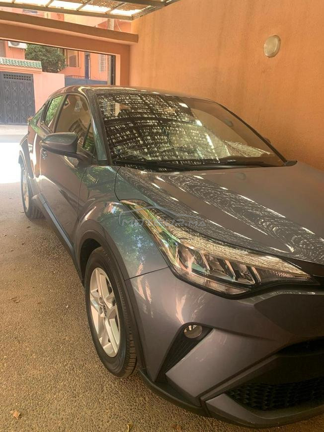 Toyota C-HR Hybride Automatique 2022 à Taza
