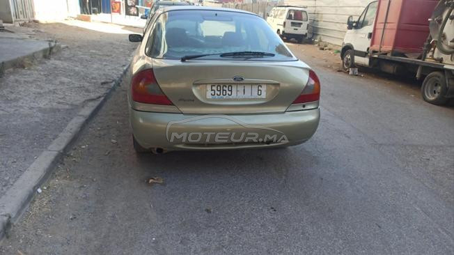 Ford Mondeo Essence Manuelle 2000 à Casablanca