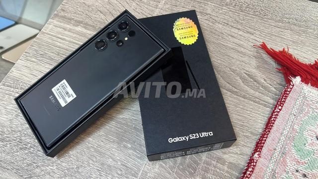 SAMSUNG S22 ULTRA 512G NOIR 12 RAM / J'AI UN MAGASIN