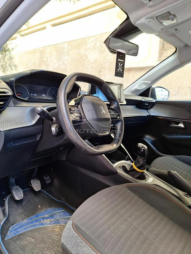 peugeot-208