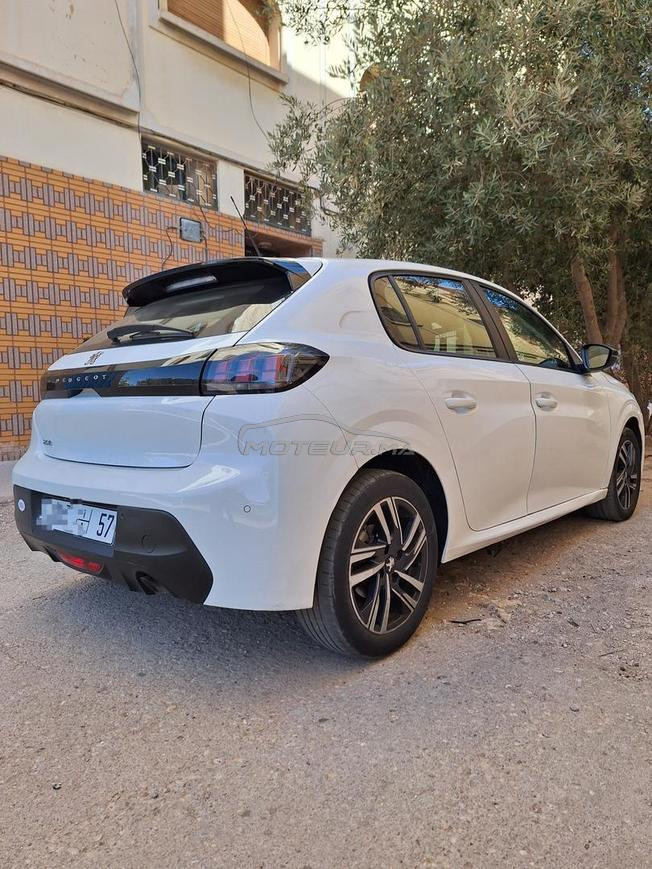 peugeot-208