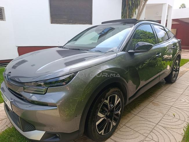 Citroën C4 e-Hybrid 145ch 2026 – Full Options