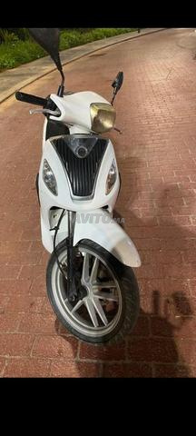 SYM 49 scooter - 2