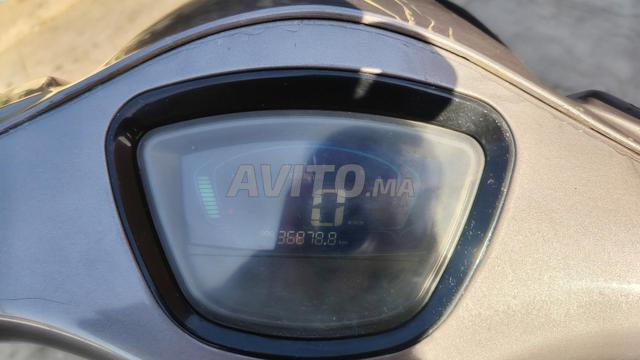 Reef moto scooter légal 50cc très bon état - 2