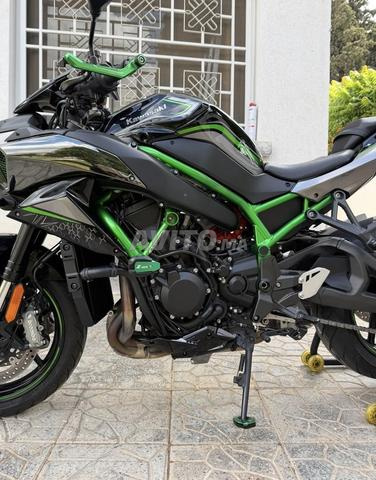 Kawasaki H2 roadster (ZH2) 230cv stock - 2