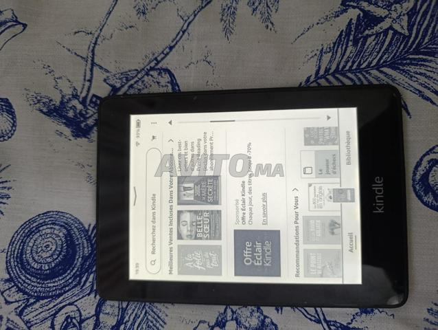Amazon Kindle Paperwhite 10ème Génération 8Go Étanche - 2