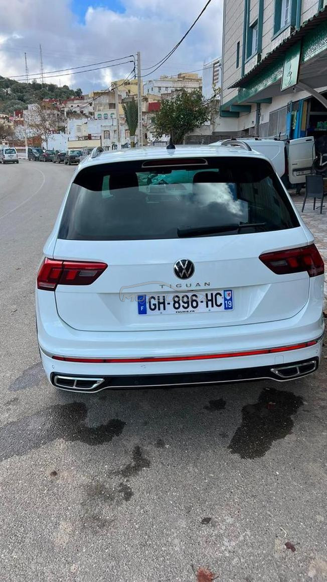 يرجي الاتصال 