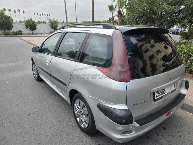 Peugeot 2O6 diesel HDi 6 chv