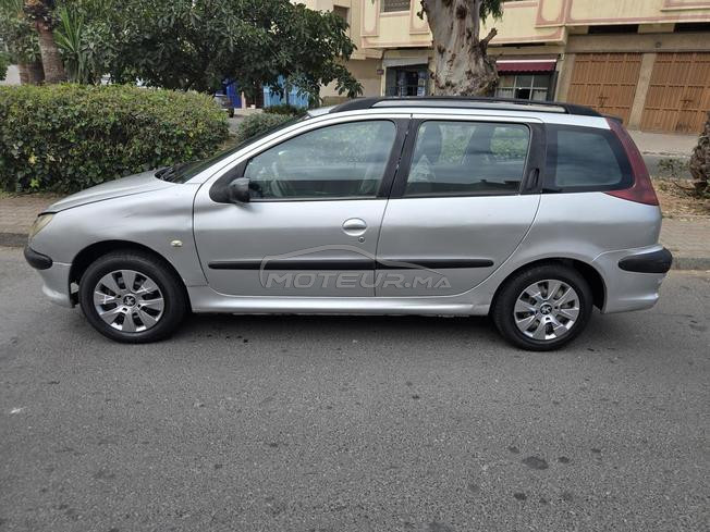 Peugeot 2O6 diesel HDi 6 chv