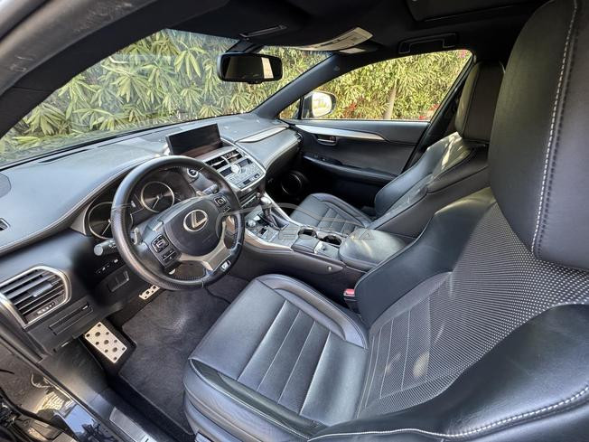 LEXUS NX 300h F- Sport 