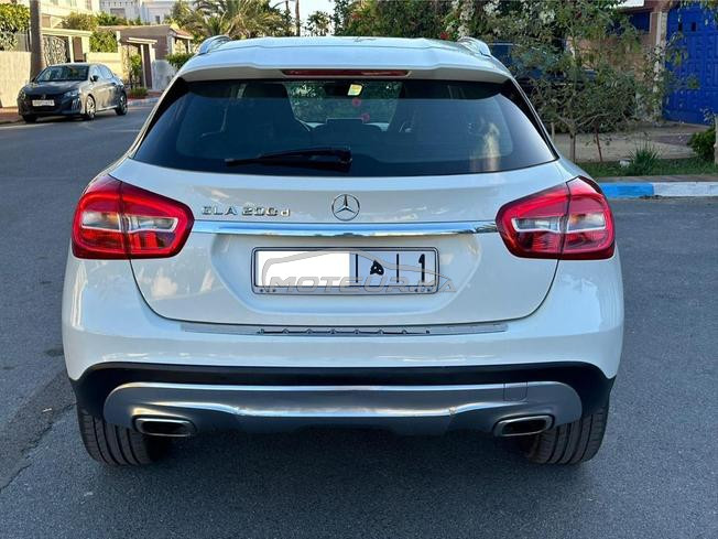 Mercedes GLA 200d  