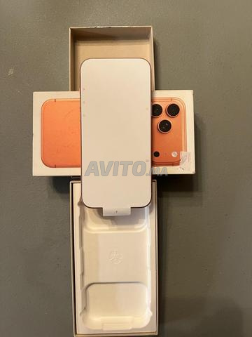 iPhone 17 pro max neuf 256g jamais utilisé - 2