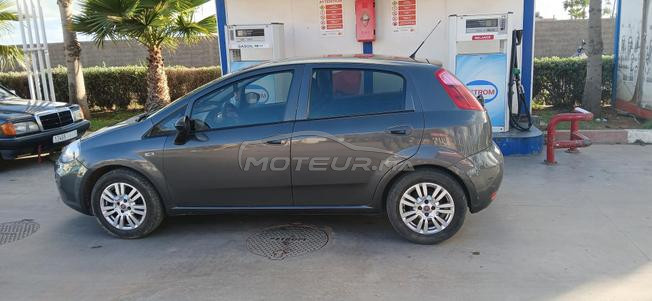 Fiat Punto Diesel Manuelle 2016 à Bouskoura