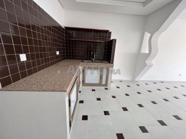 Location studio vide Agdal - 2