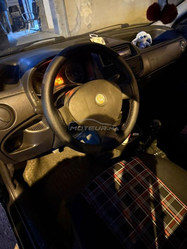 Fiat Punto Essence Manuelle 2011 à Casablanca
