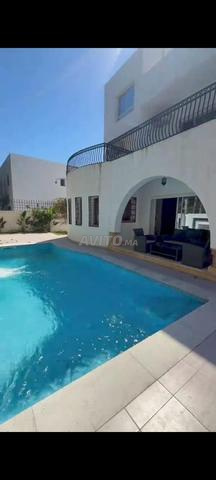 Villa avec piscine et jacuzzi à Marina
