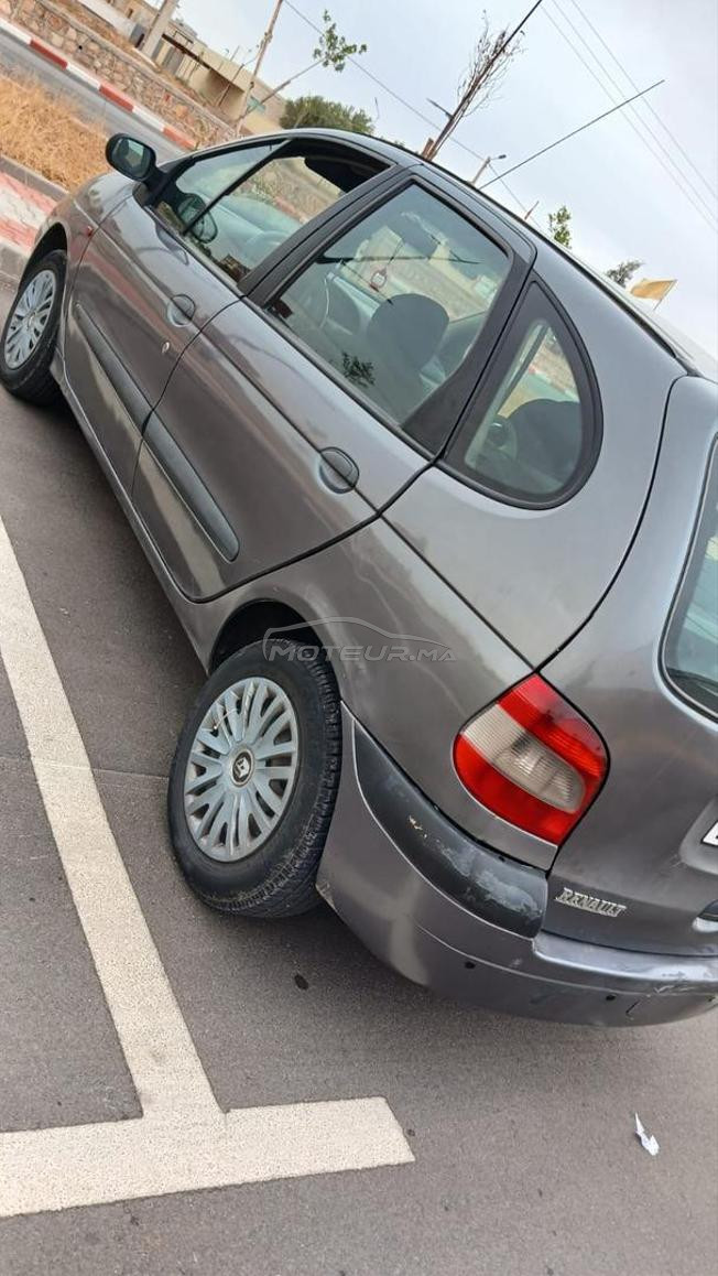 renault scenic 2002 en bon etat 
