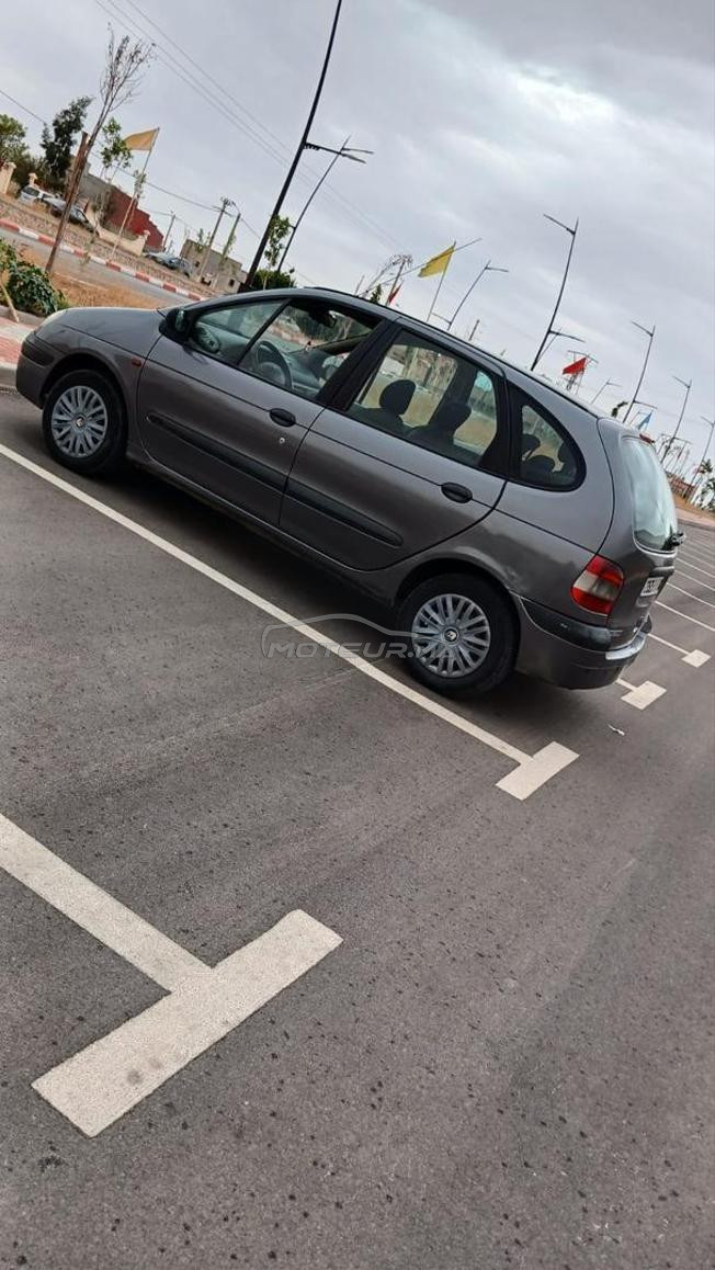 renault scenic 2002 en bon etat 