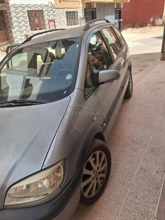 Opel Zafira Diesel Manuelle 2004 à Khouribga
