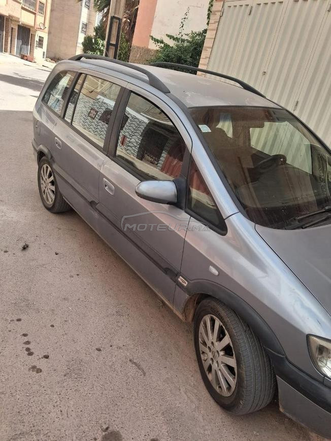 Opel Zafira Diesel Manuelle 2004 à Khouribga