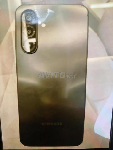 Samsung A17 - 2
