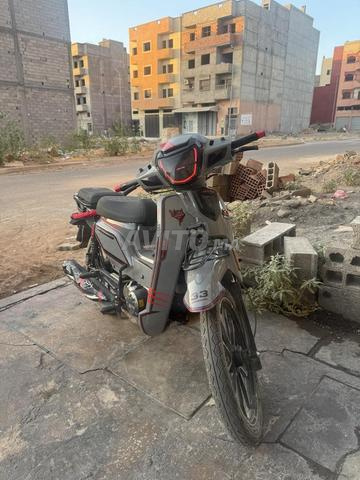 Moto 33 - 2
