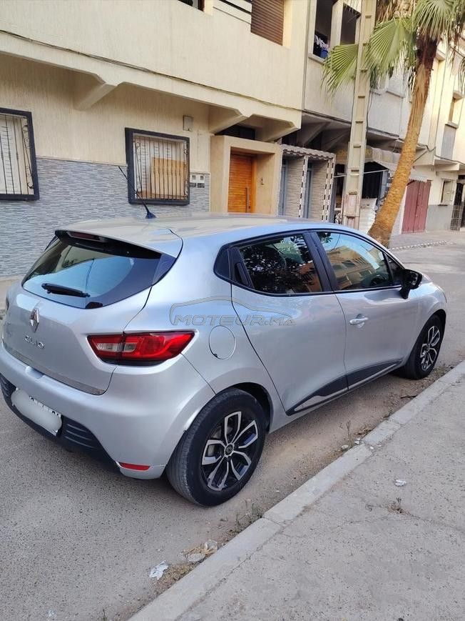  Clio 4 en excellent état