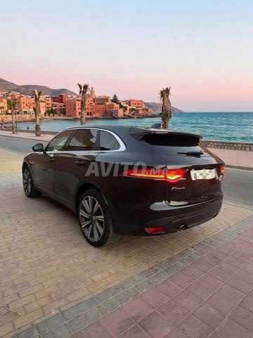 جاكوار F-Pace 3.0 TDV6 WD 300 حصان بدون AdBlue