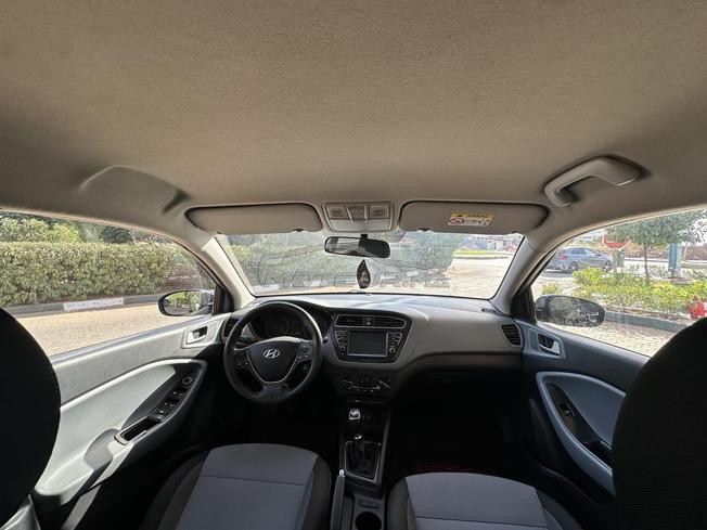 hyundai i20 2021