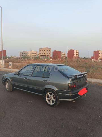 Je vends ma Renault 19 - 2