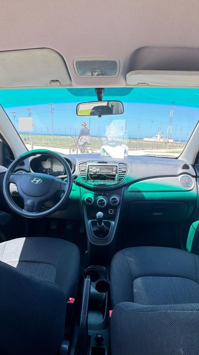 hyundai i10 modele 2013 jamais accidenté 