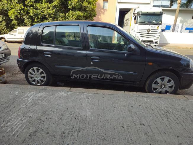 Renault Clio Diesel Manuelle 2000 à Mohammedia