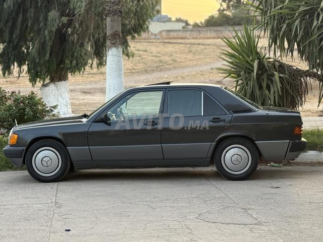 Mercedes 190 normal - 2
