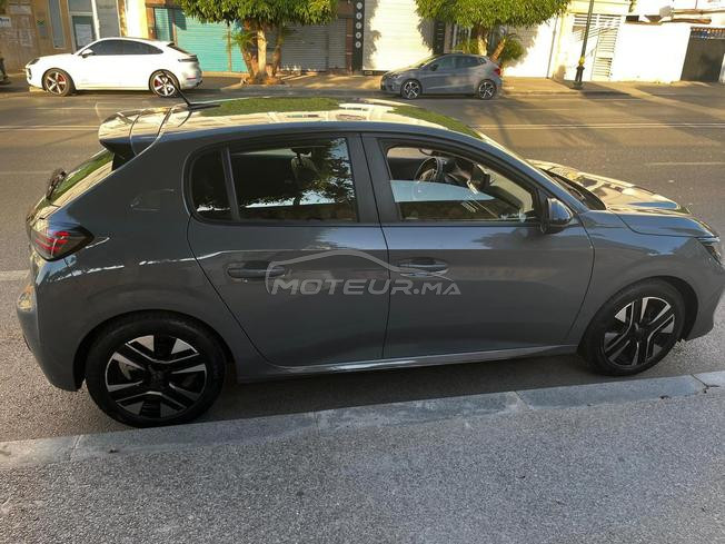 Peugeot 208 Diesel Manuelle 2024 à Casablanca
