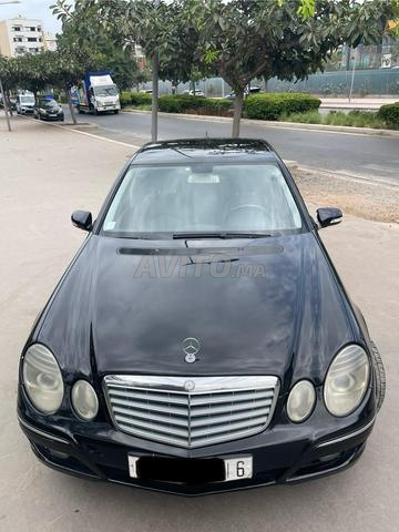 Mercedes-Benz E280 V6 Diesel Modèle 2007