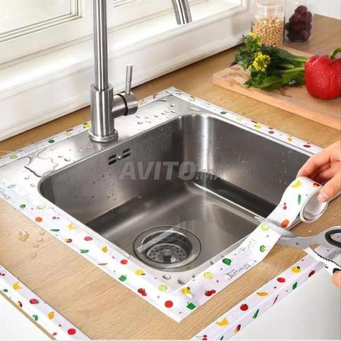 Ruban adhésif étanche aux designs amusants . - 2