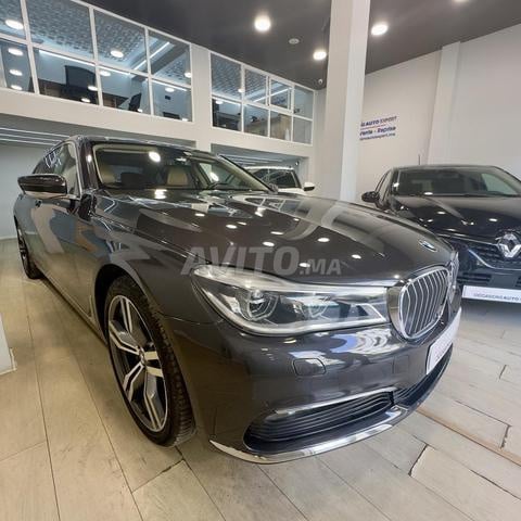 BMW SERIE 7 730d LUXURY DIESEL BVA PROPRE À TANGER