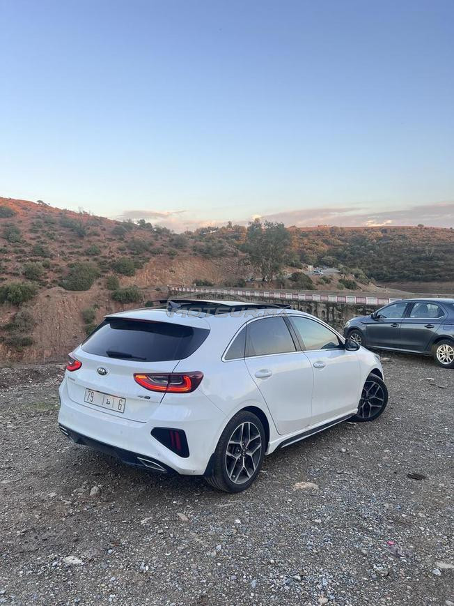 KIA CEED GT LINE BUSINESS TOIT OUVRANT