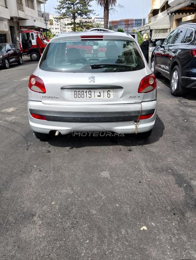 Peugeot 206 Essence Manuelle 2012 à Casablanca