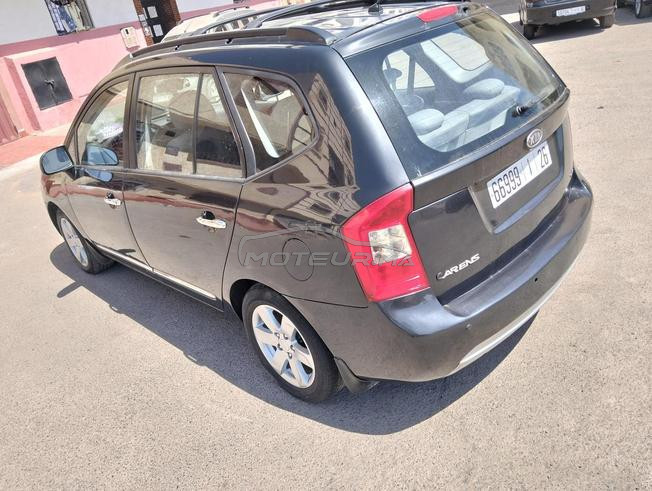 Kia carens 