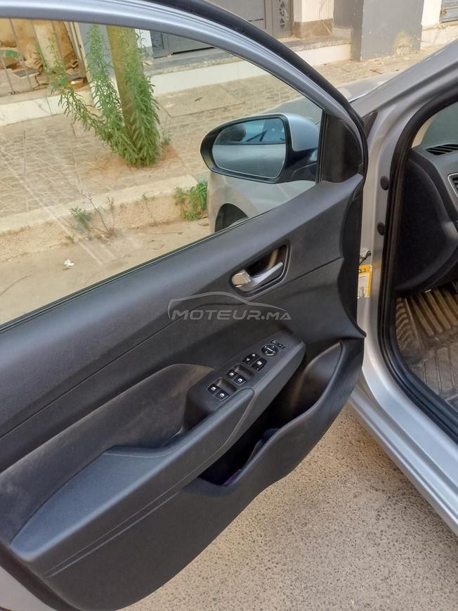 voiture hyundai acceent Avendre 2 main modell 2021
