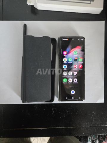 Samsung Z FOLD 3 Galaxy 256Go 12Go RAM - 2