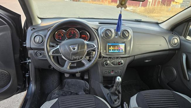 dacia sandero Stepway 2021 tt options 