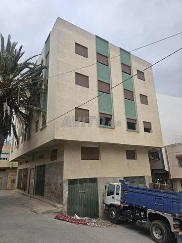 منزل 3 طوابق 14 شقة