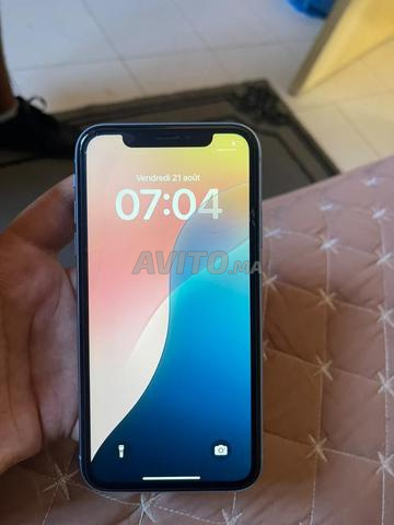 آيفون XR 64 جيجا أزرق – حالة جيدة - 2