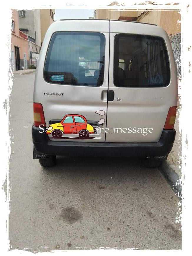 سيارة  بارتنير  للبيع