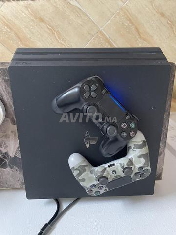PS4 Pro flashée 1T 2 manettes - 2
