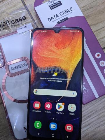سامسونج A50 128 جيجا 4 رام - 2