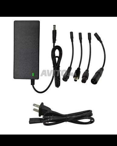 Chargeur trottinette électrique 42V 2A - 2