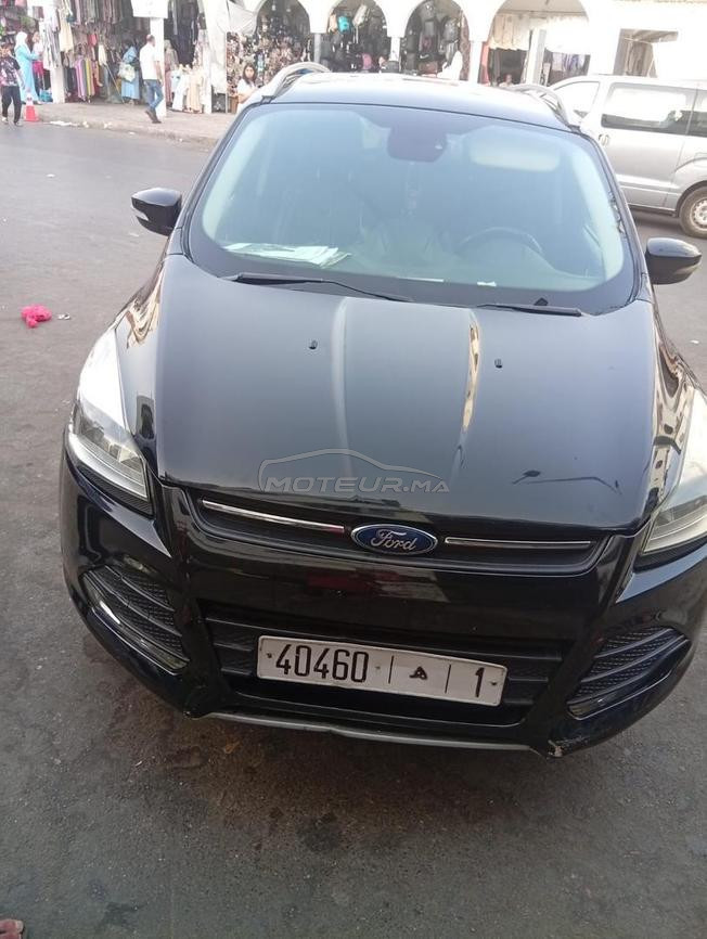 Ford Kuga سيارة فورد للبيع